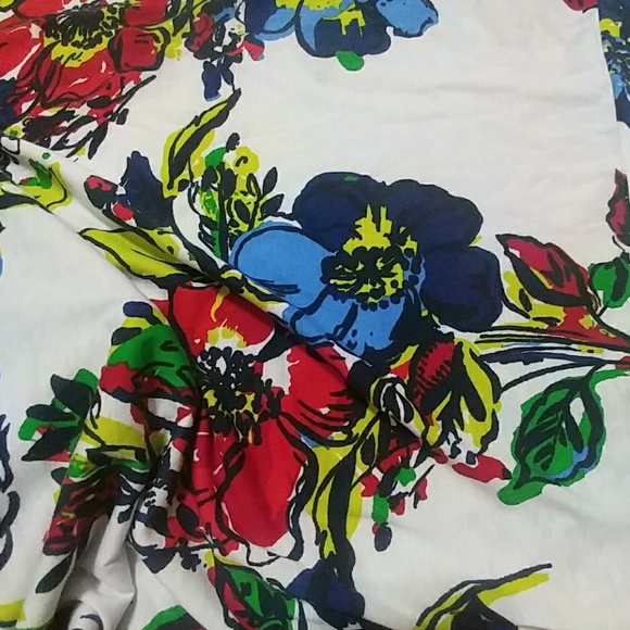 Allen B. flirty asymmetrical top - size XL - Picture 2 of 5